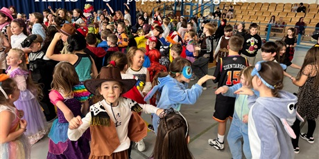 Bal karnawałowy dla klas 1–3 – popołudniowa grupa 